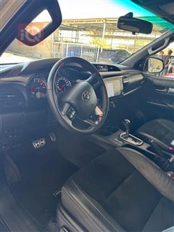 تويوتا هايلوكس